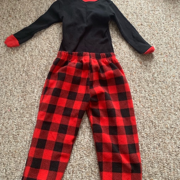 Naughty or nice Christmas PJs - Picture 5 of 10